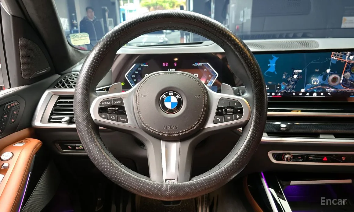 Фото 14 - BMW X7