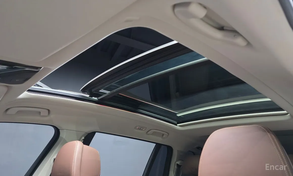 Фото 19 - BMW X7