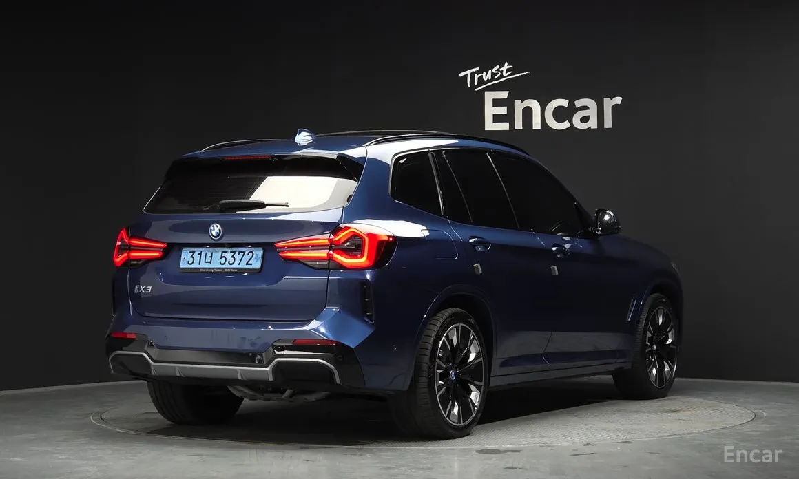 Фото 2 - BMW iX3