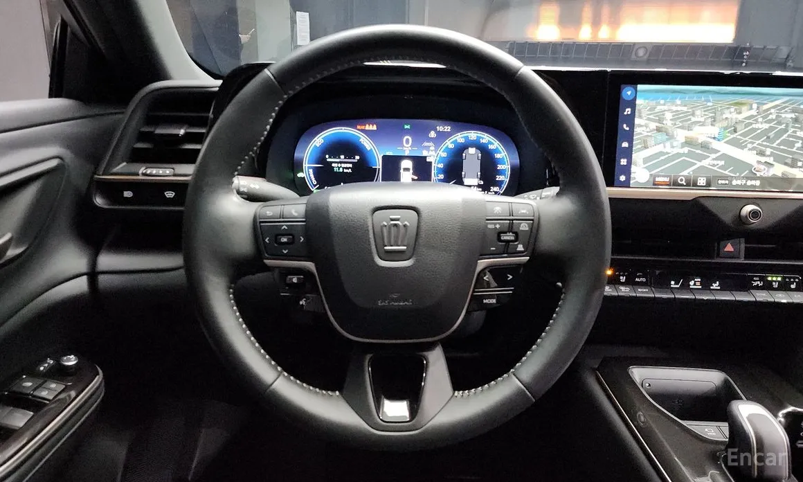 Фото 13 - Toyota Crown