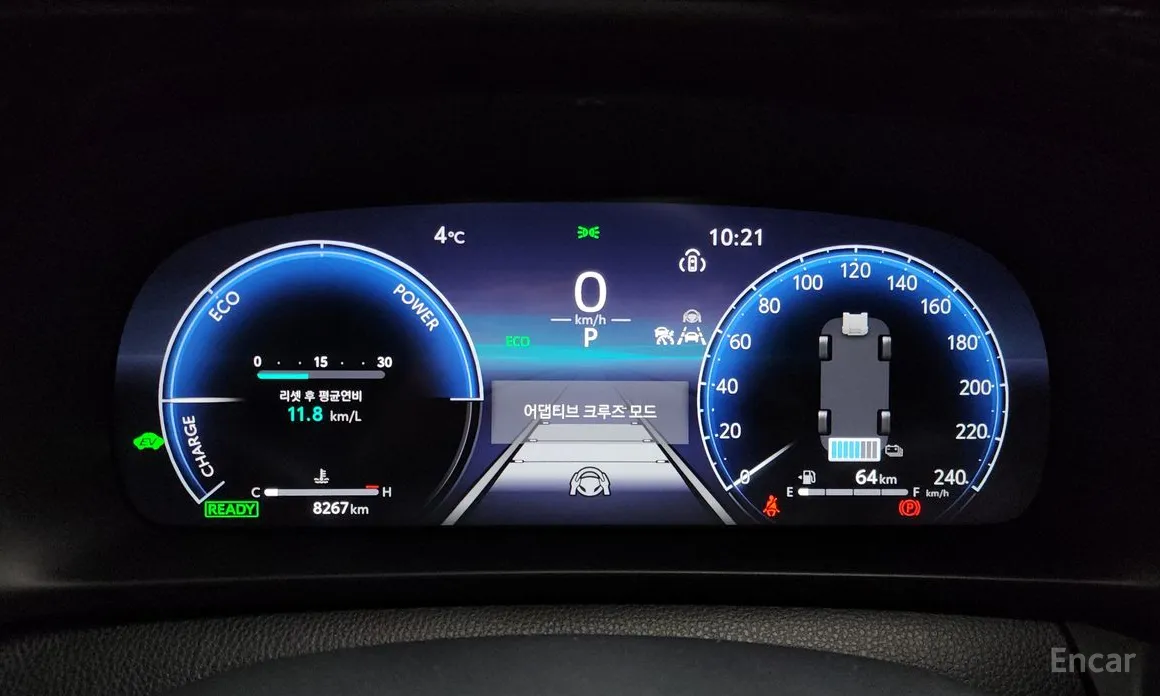 Фото 8 - Toyota Crown