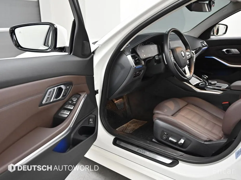 Фото 11 - BMW 3 Series