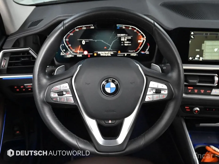 Фото 13 - BMW 3 Series