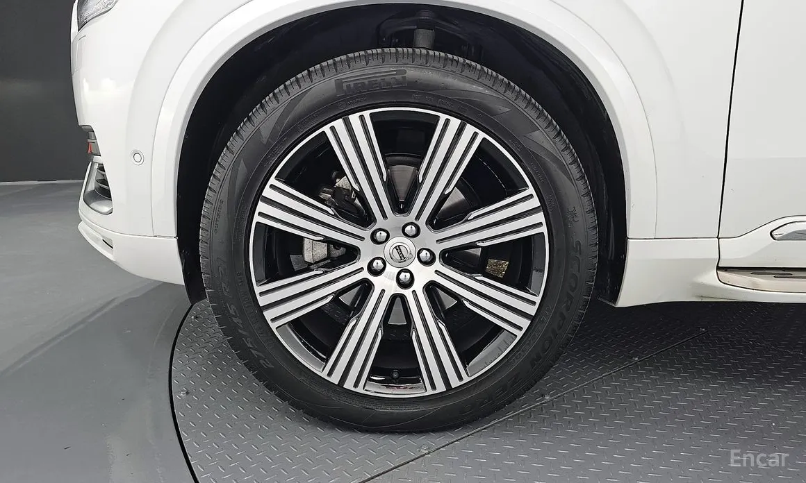 Фото 5 - Volvo XC90