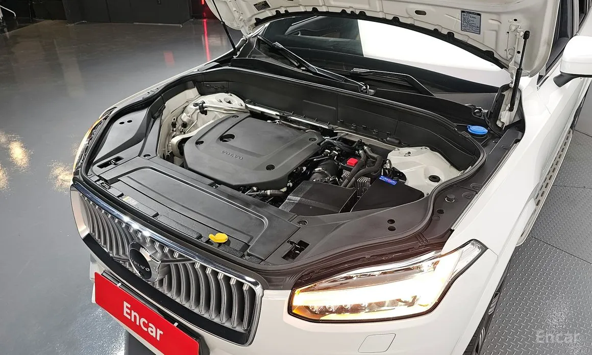 Фото 6 - Volvo XC90