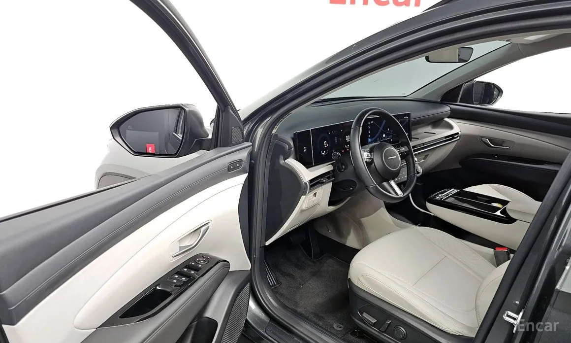 Фото 10 - Hyundai Tucson