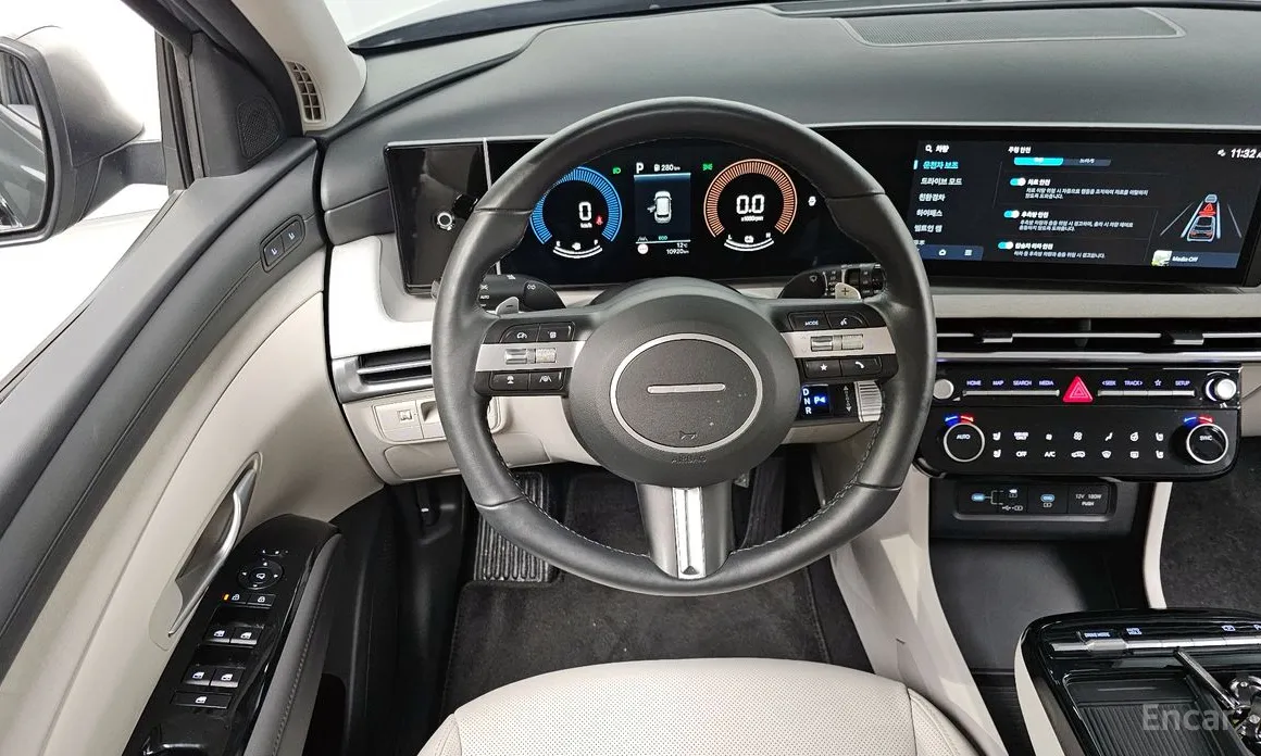 Фото 13 - Hyundai Tucson