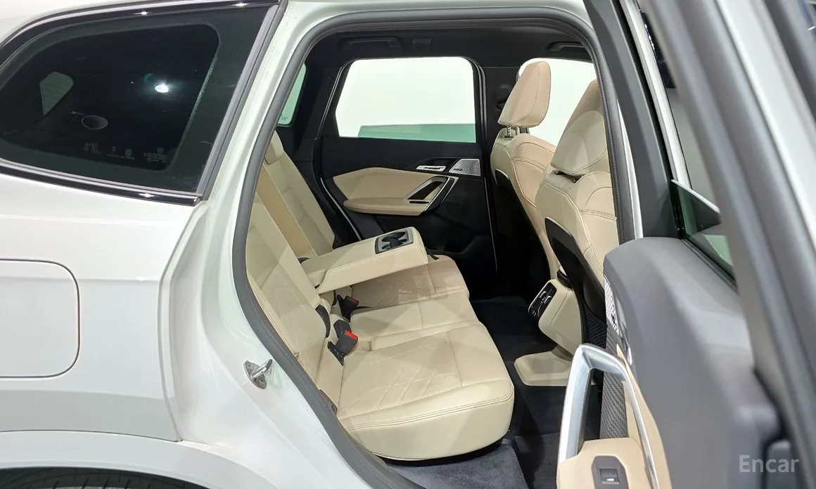 Фото 12 - BMW X1