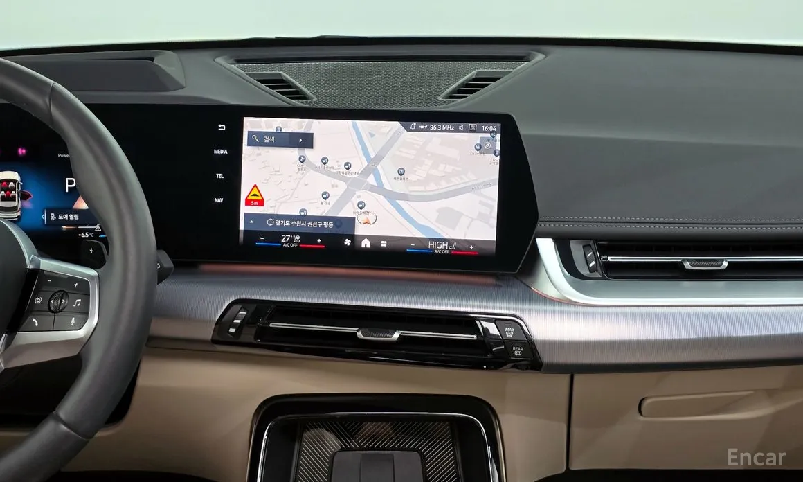 Фото 14 - BMW X1