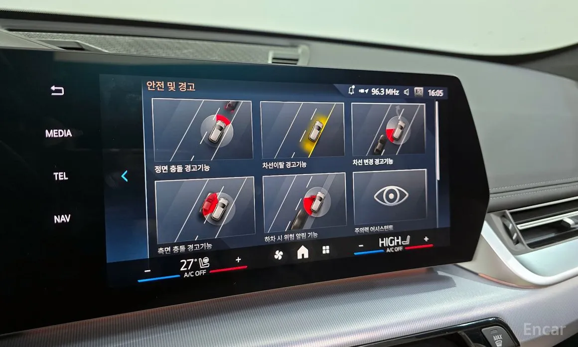 Фото 16 - BMW X1