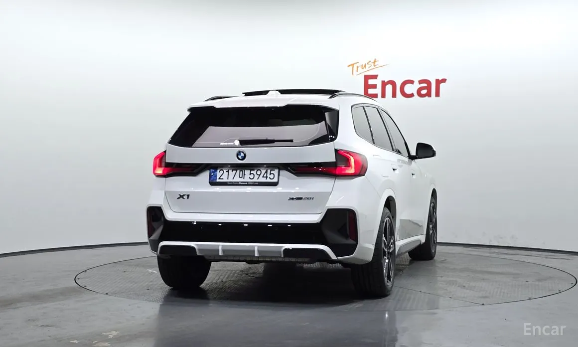 Фото 4 - BMW X1