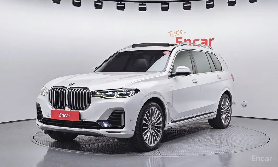 Фото 1 - BMW X7