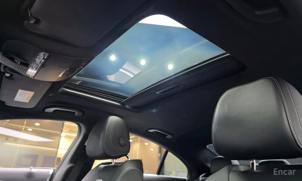 Фото 18 - Mercedes-Benz CLS-Class