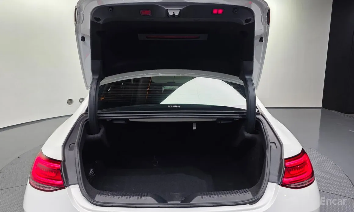 Фото 20 - Mercedes-Benz CLS-Class