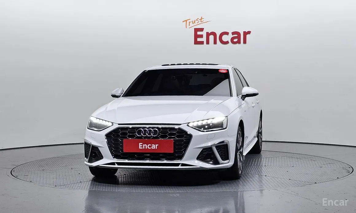 Фото 3 - Audi A4