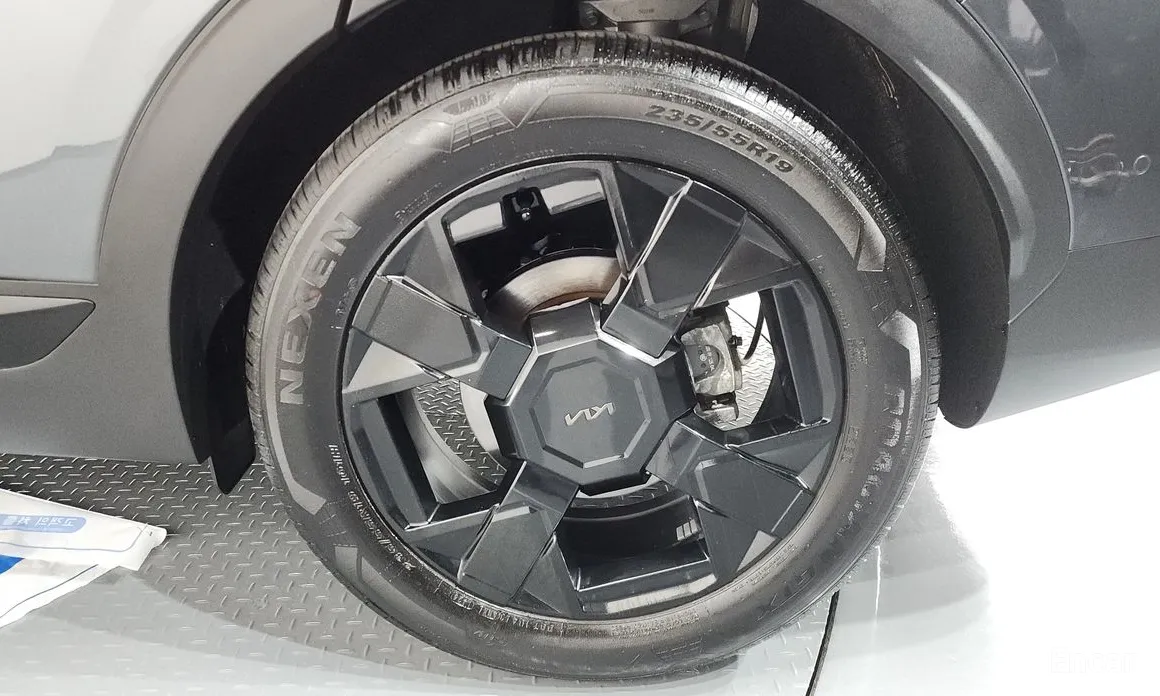 Фото 5 - Kia Sportage