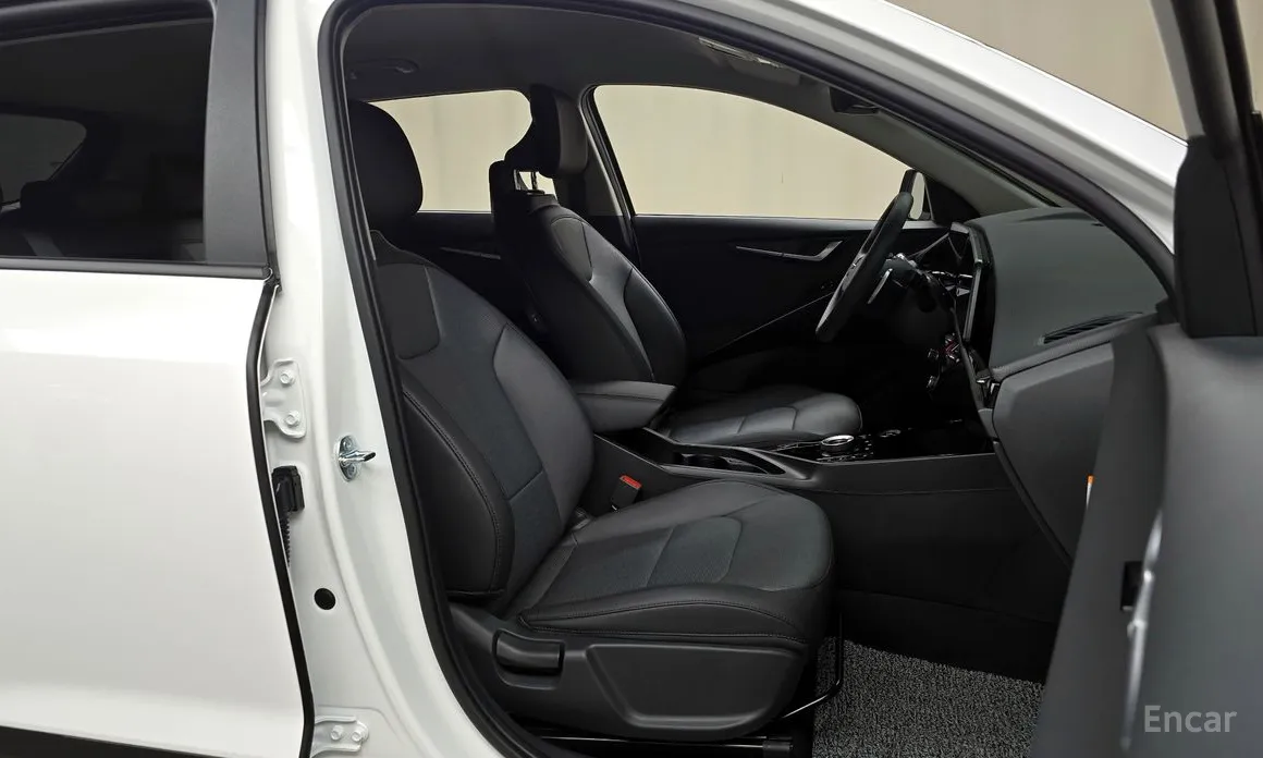 Фото 10 - Kia Niro