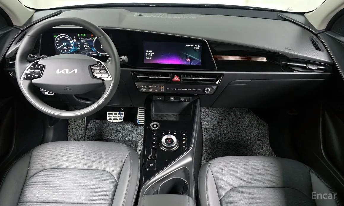 Фото 7 - Kia Niro