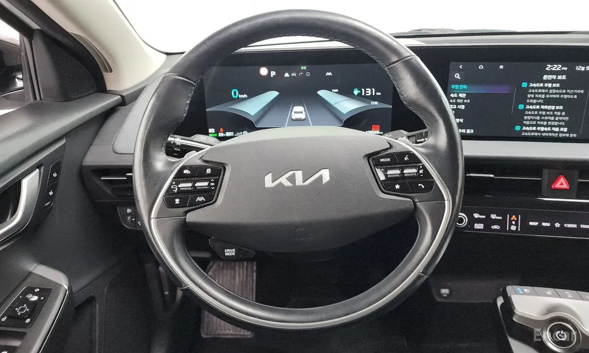 Фото 13 - Kia EV6