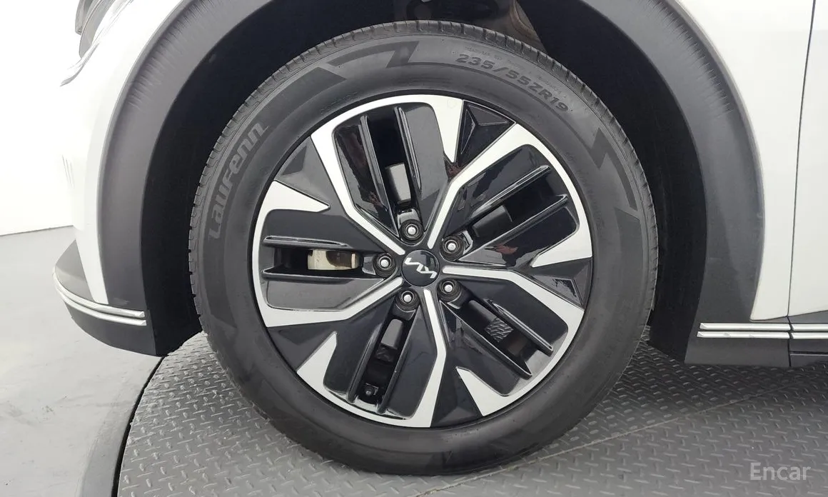 Фото 5 - Kia EV6