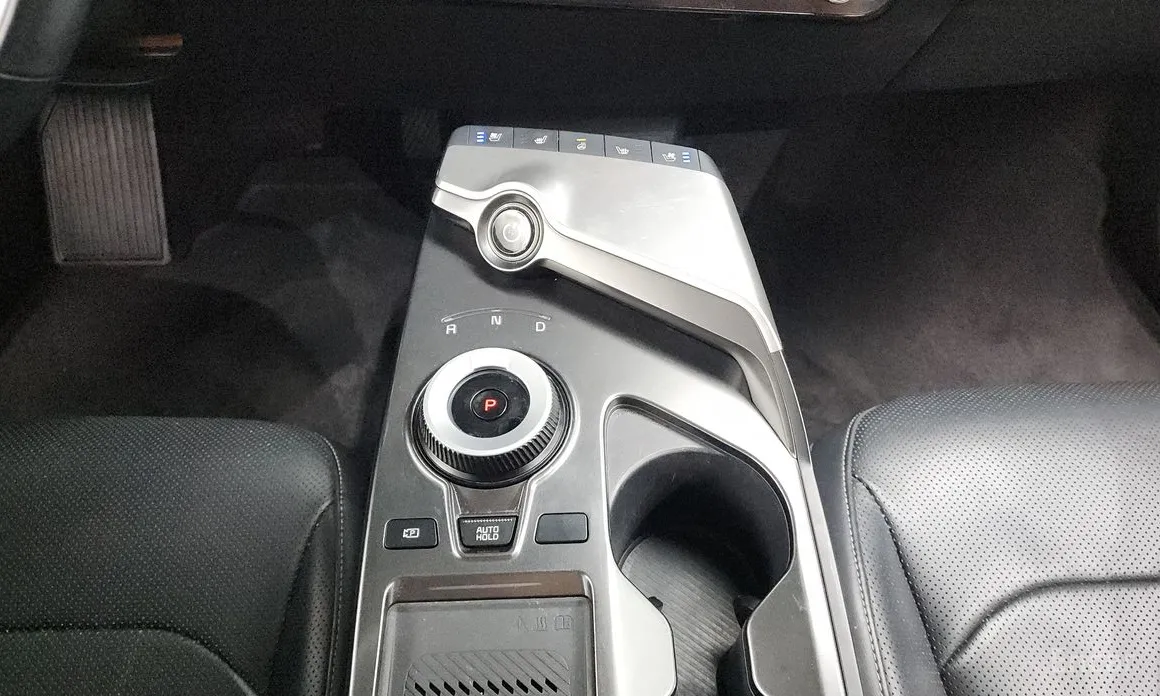 Фото 9 - Kia EV6