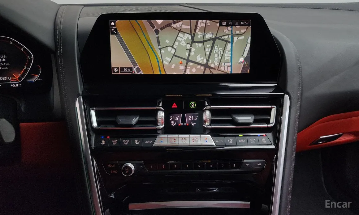 Фото 14 - BMW 8 Series