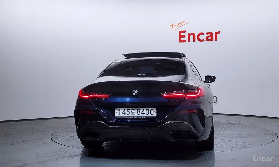 Фото 4 - BMW 8 Series