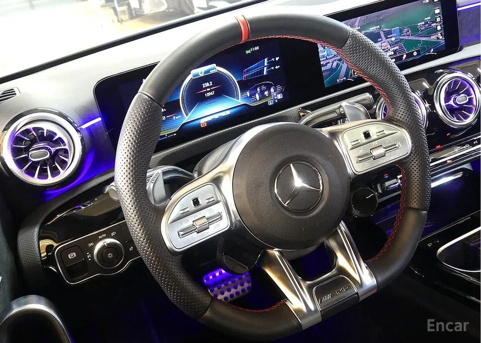 Фото 12 - Mercedes-Benz A-Class