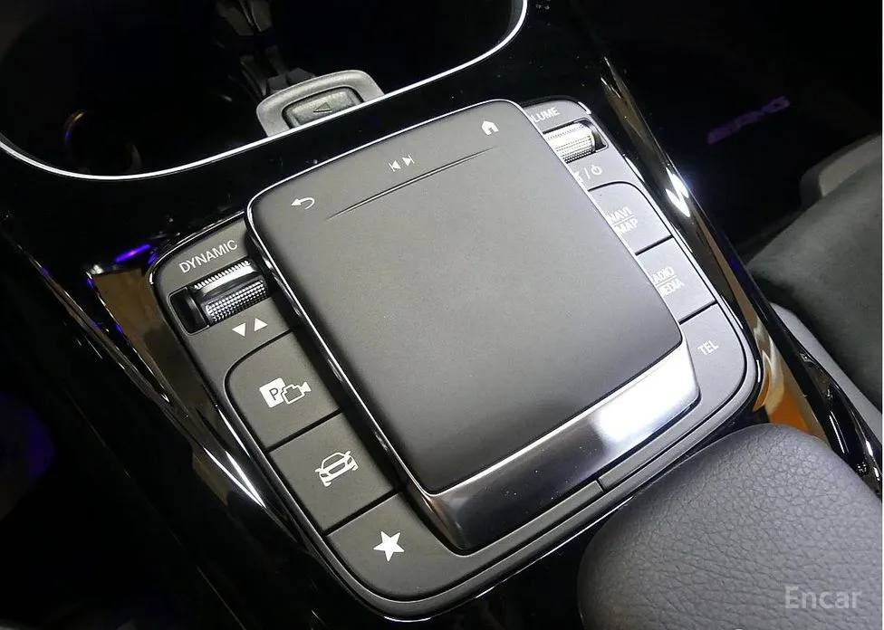 Фото 16 - Mercedes-Benz A-Class