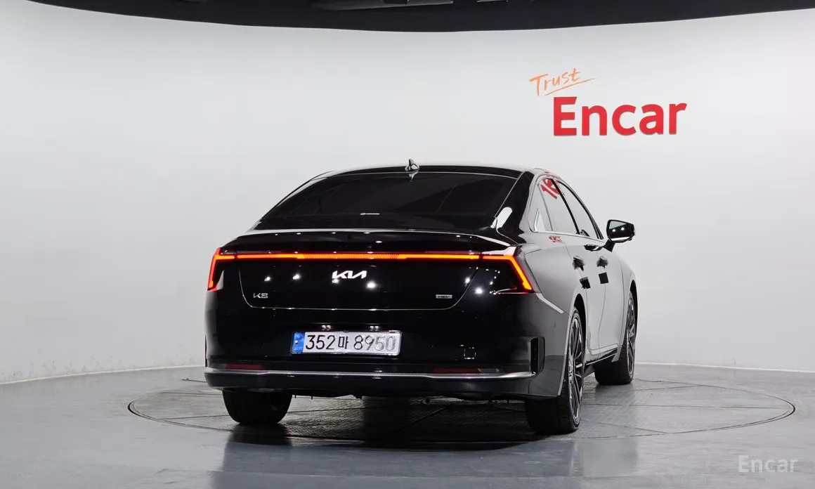 Фото 4 - Kia K8