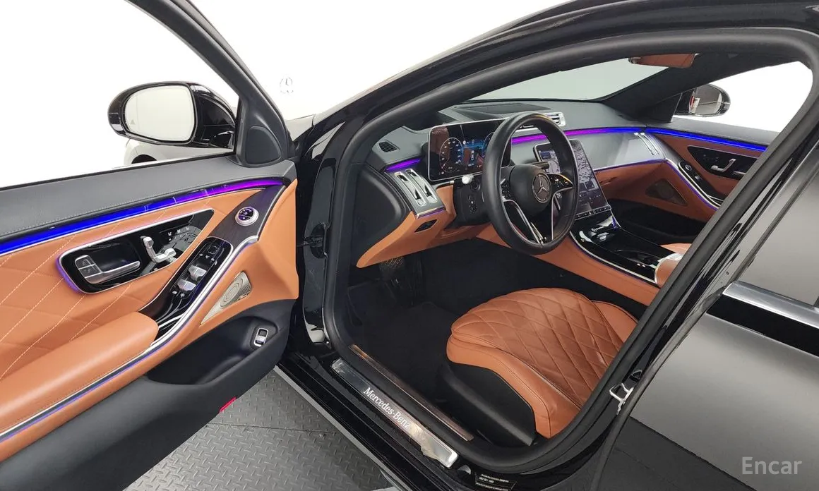 Фото 10 - Mercedes-Benz S-Class