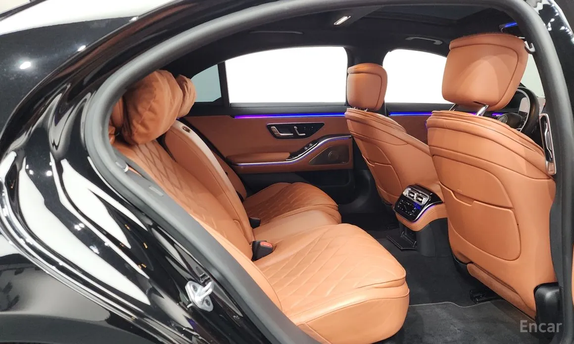 Фото 12 - Mercedes-Benz S-Class