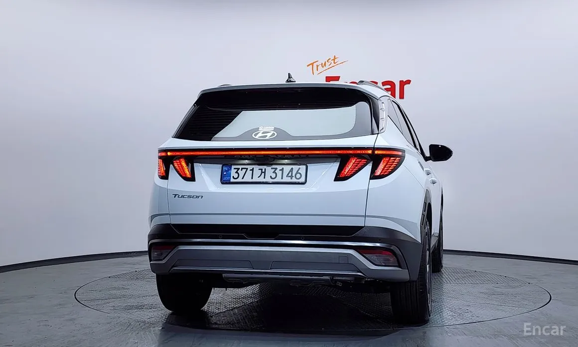 Фото 4 - Hyundai Tucson