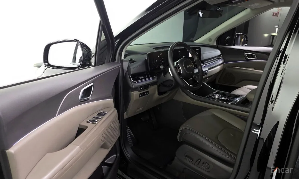 Фото 10 - Kia Carnival