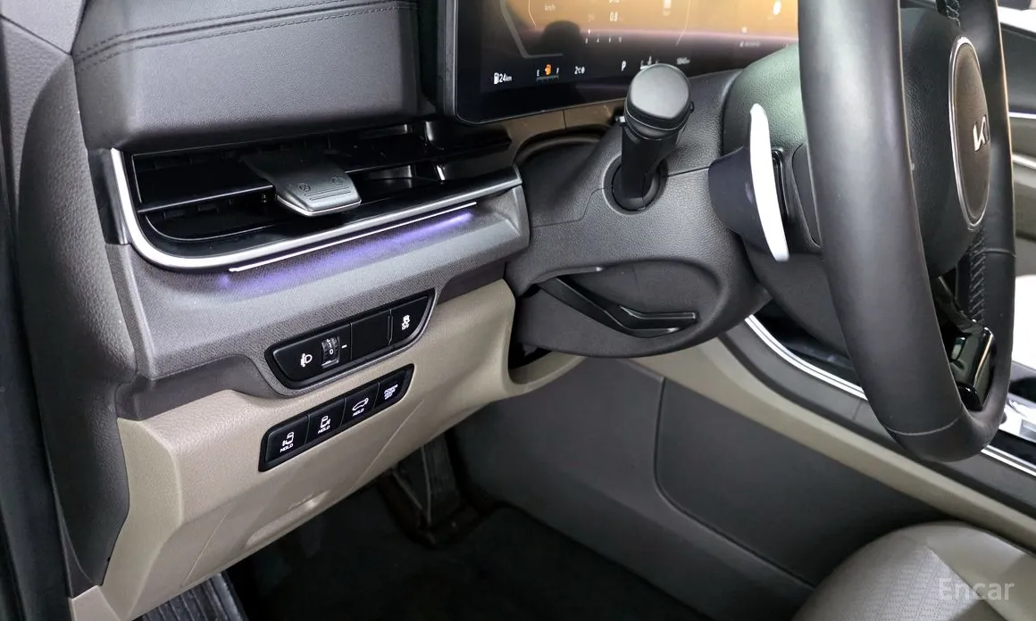 Фото 14 - Kia Carnival