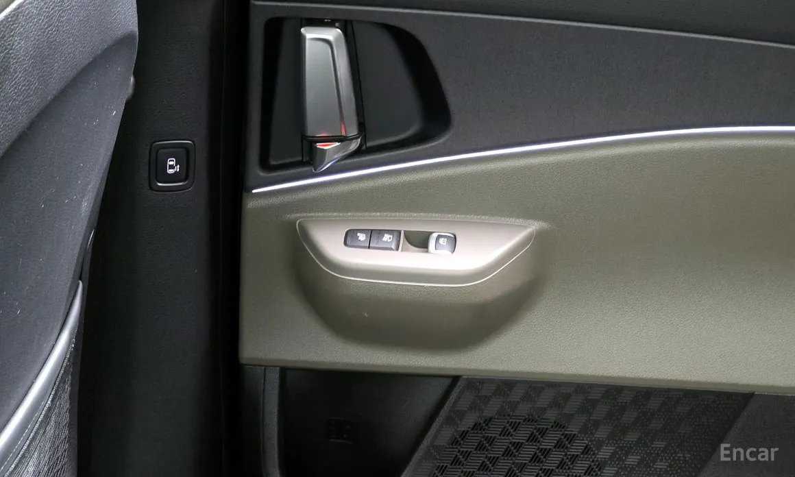 Фото 19 - Kia Carnival