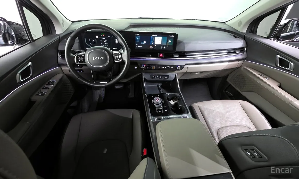 Фото 7 - Kia Carnival