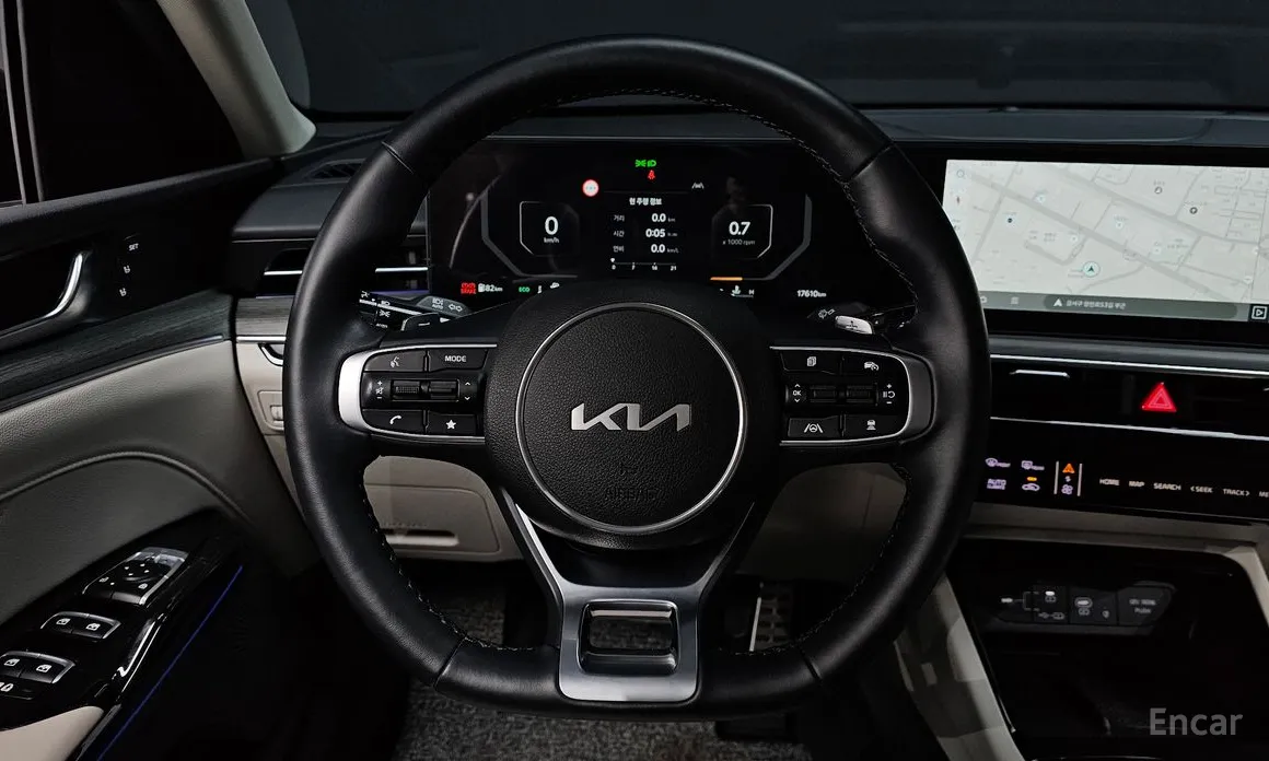 Фото 13 - Kia K5