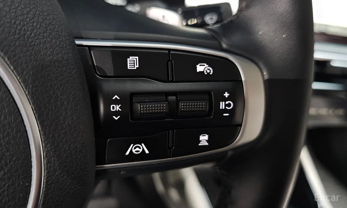 Фото 16 - Kia K5