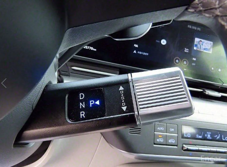 Фото 10 - Hyundai Kona