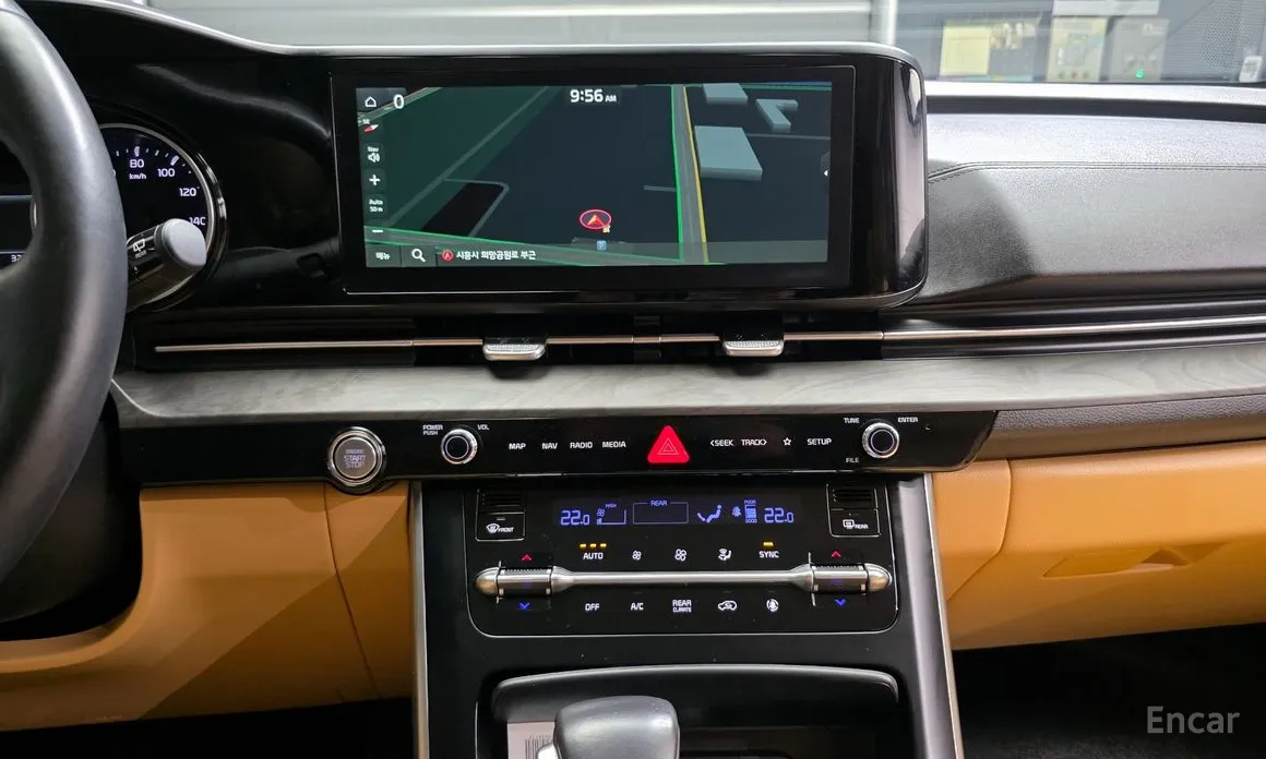 Фото 18 - Kia Carnival