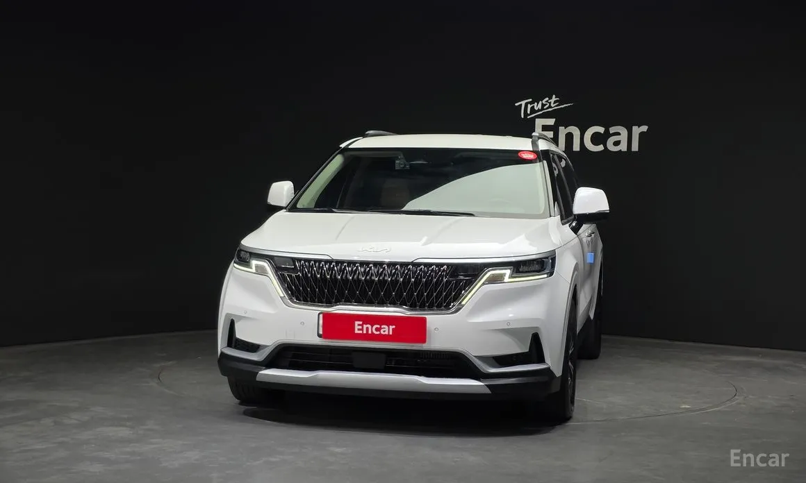 Фото 3 - Kia Carnival