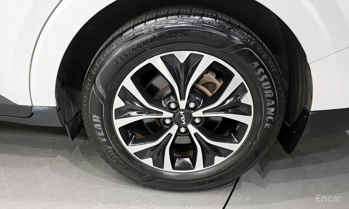 Фото 5 - Kia Carnival