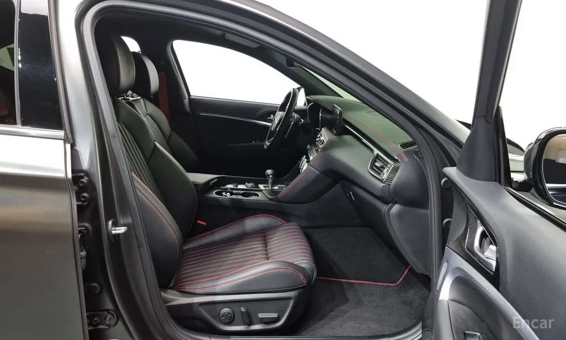 Genesis G70 2020 Gasoline 2.0T 2WD