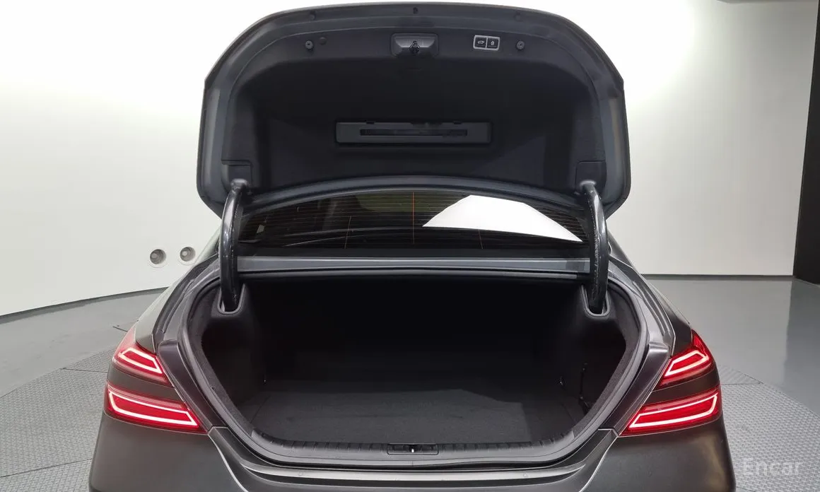 Genesis G70 2020 Gasoline 2.0T 2WD