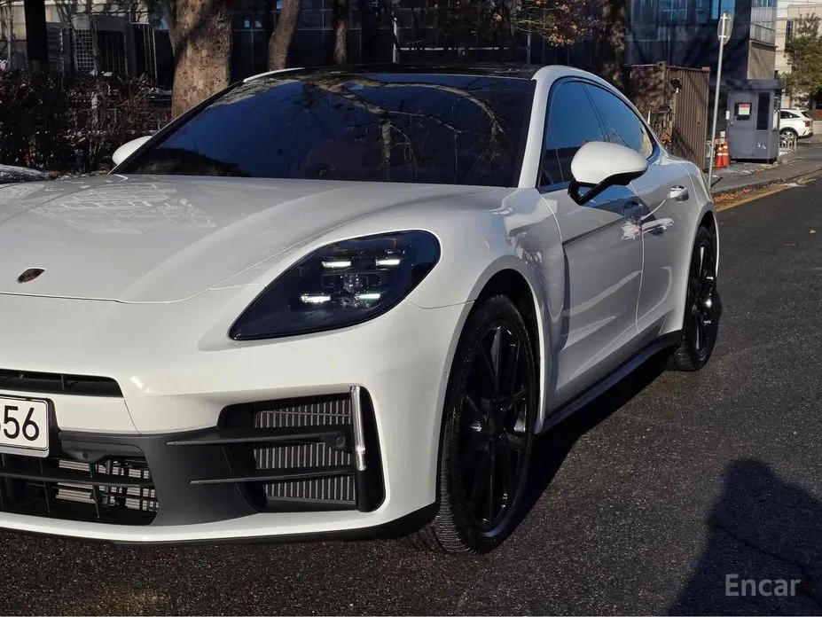 Фото 5 - Porsche Panamera