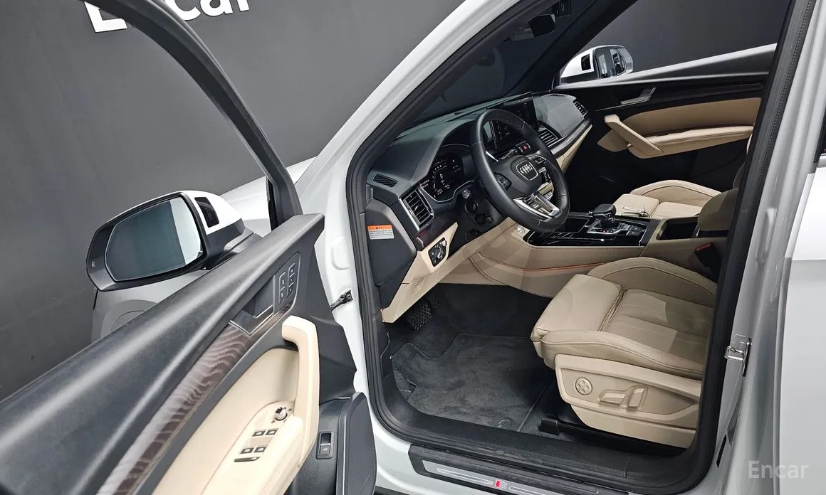 Фото 10 - Audi Q5