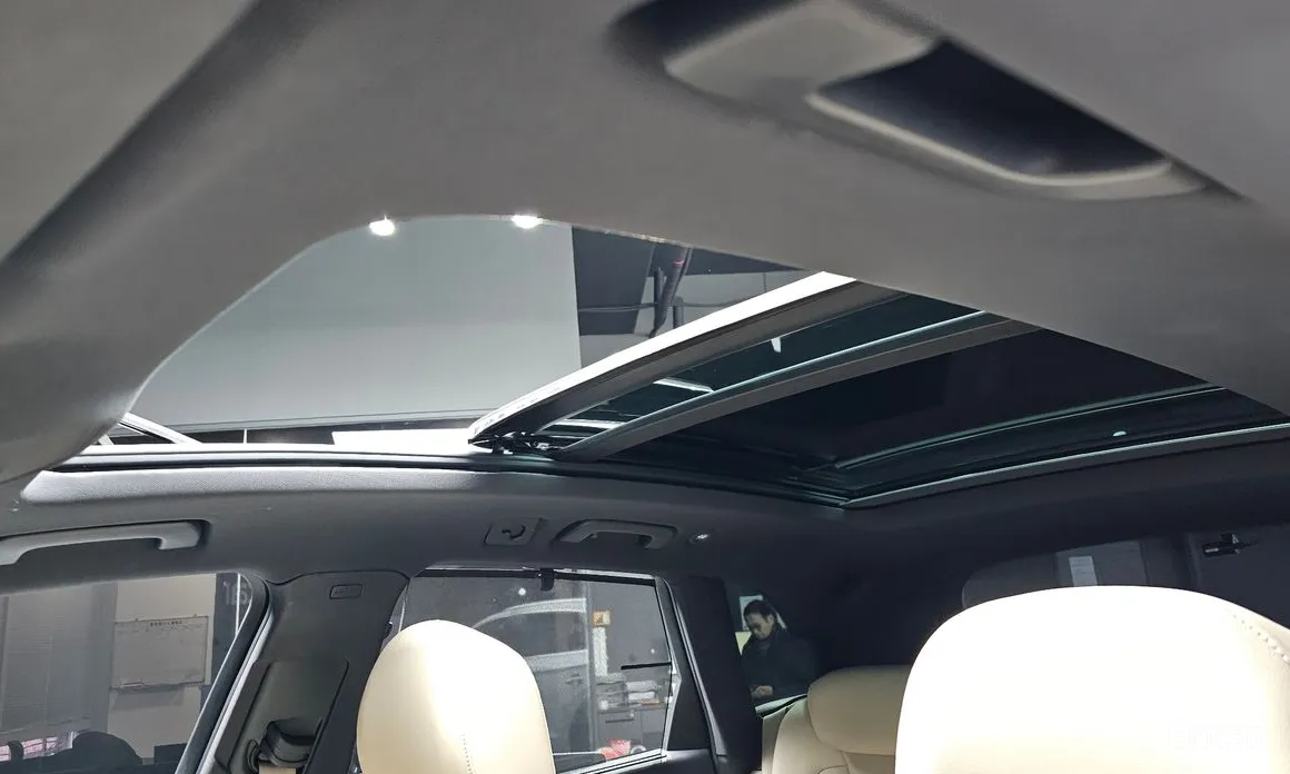 Фото 18 - Audi Q5