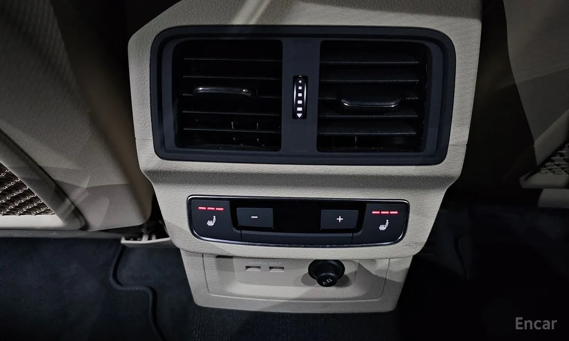 Фото 19 - Audi Q5