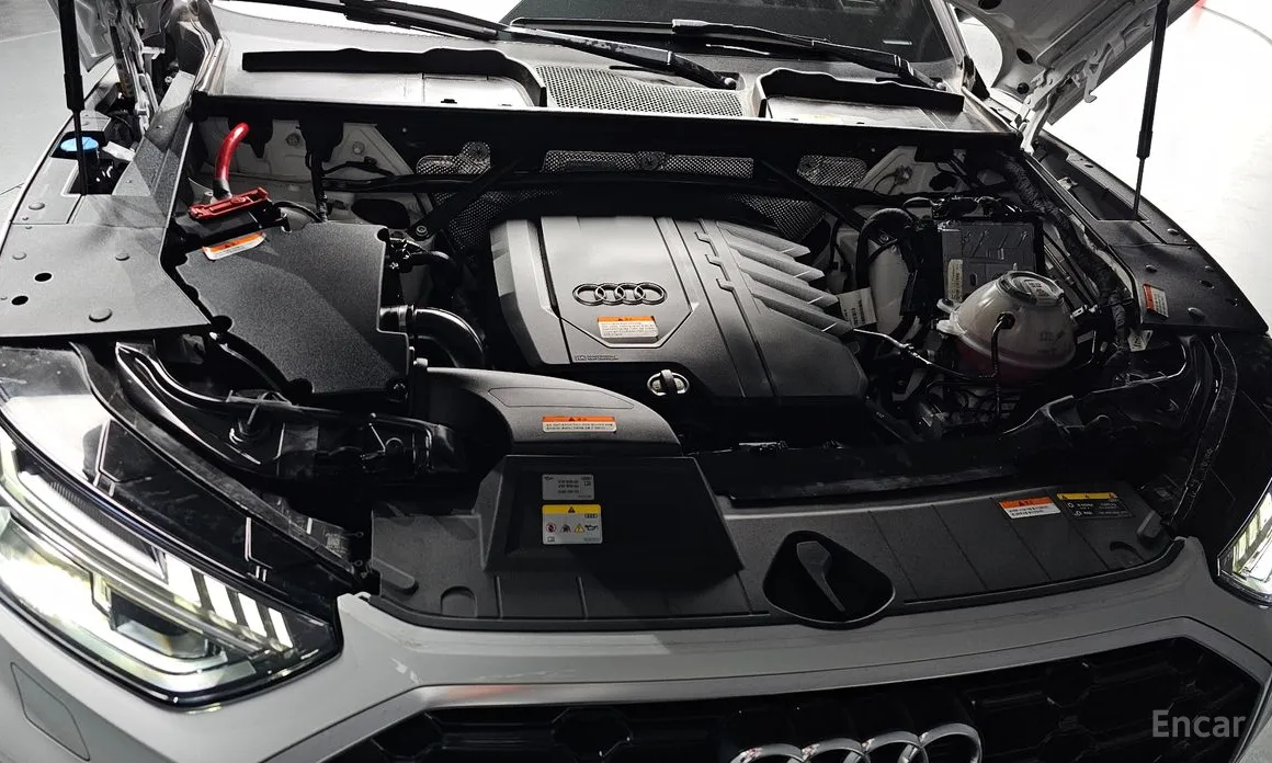 Фото 6 - Audi Q5